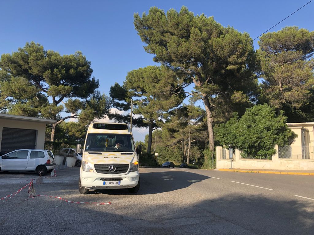 Palm Buss 557 Le Cannet