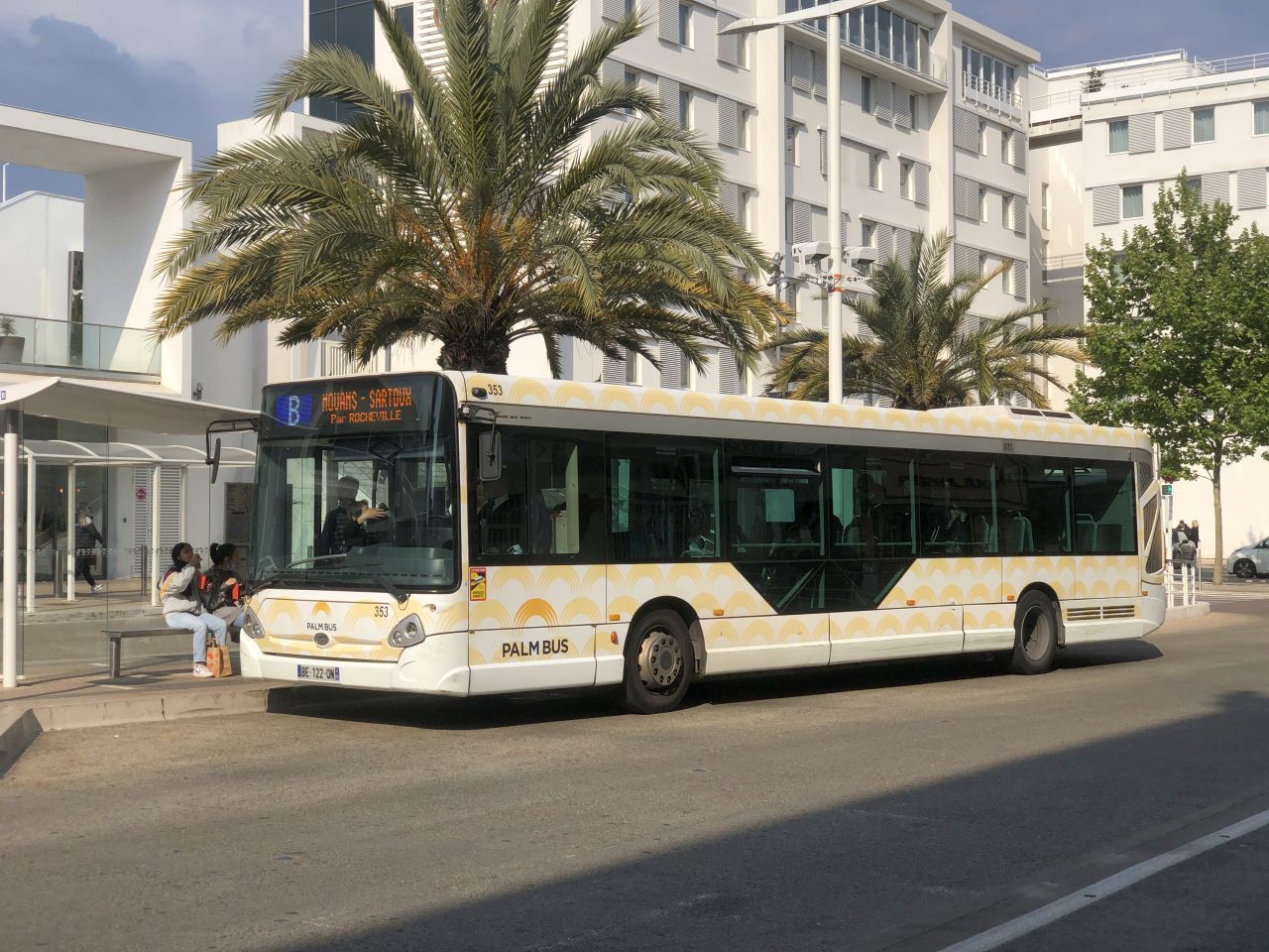 Palm Bus Gx327 n° 353 gare SNCF de Cannes 19-04-2021