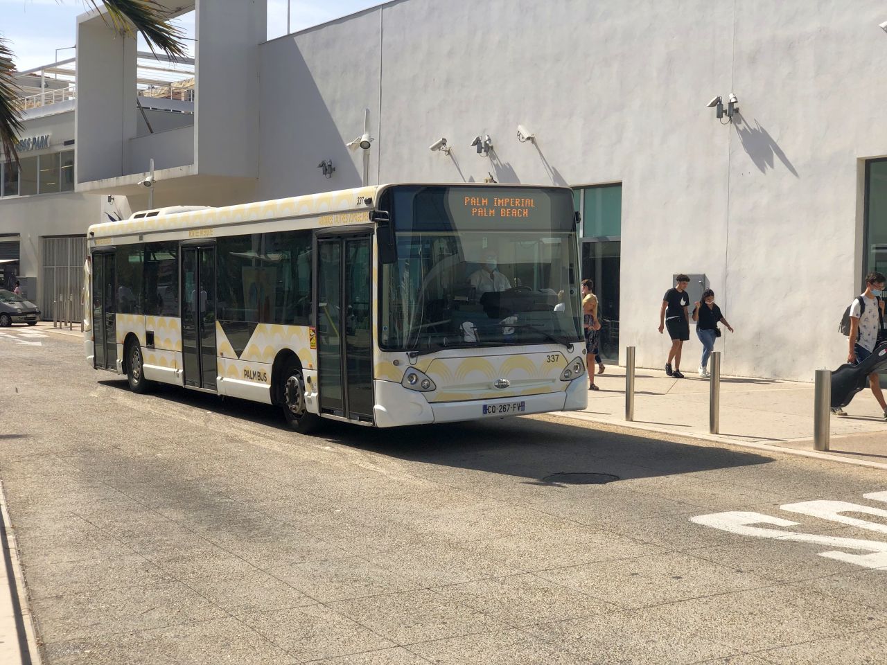 Gx 327 n° 338 Palm Imperial place gare SNCF Cannes