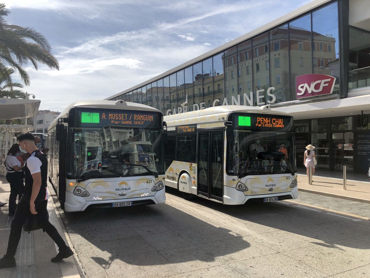 Palm Bus 421 et 423 - Ligne 1