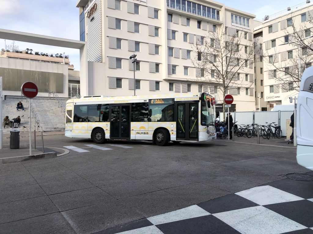 Palm Bus 040 Ligne 4