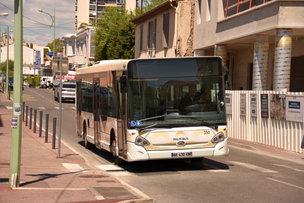Palm Bus 350 au Cannet-Rocheville