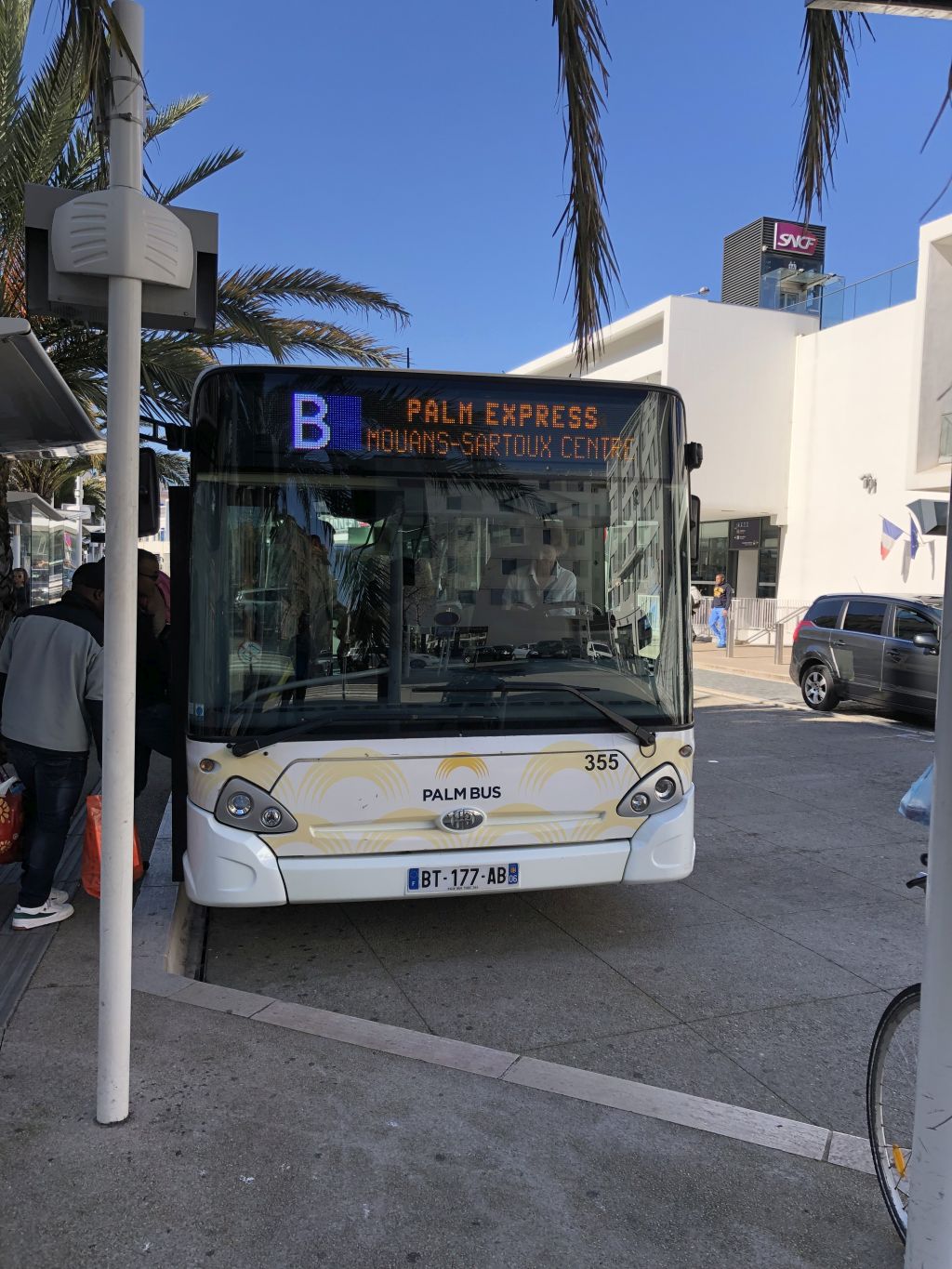Palm Bus 355 Cannes