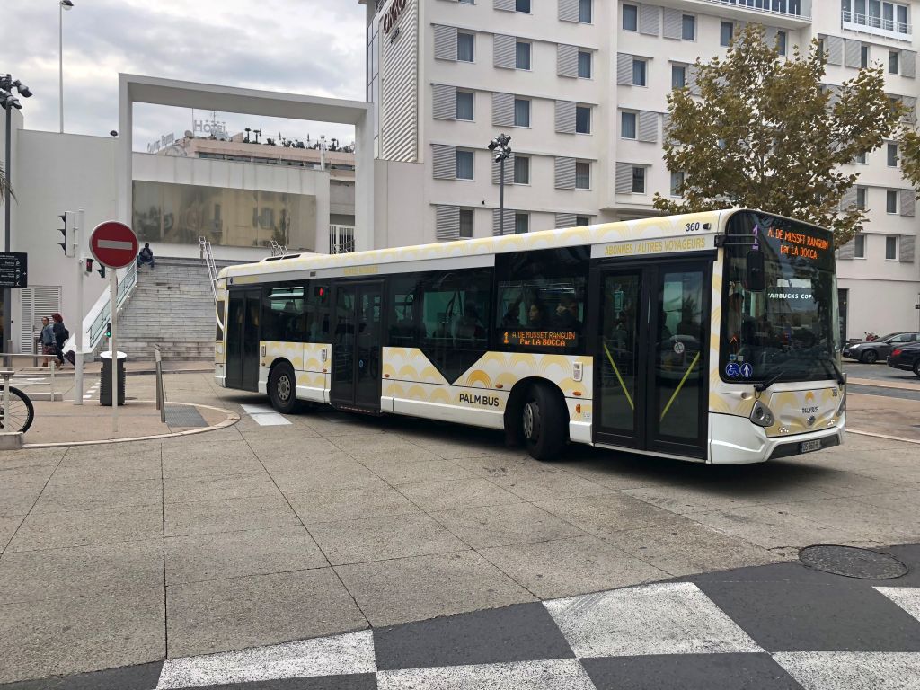 Palm Bus 360 Cannes