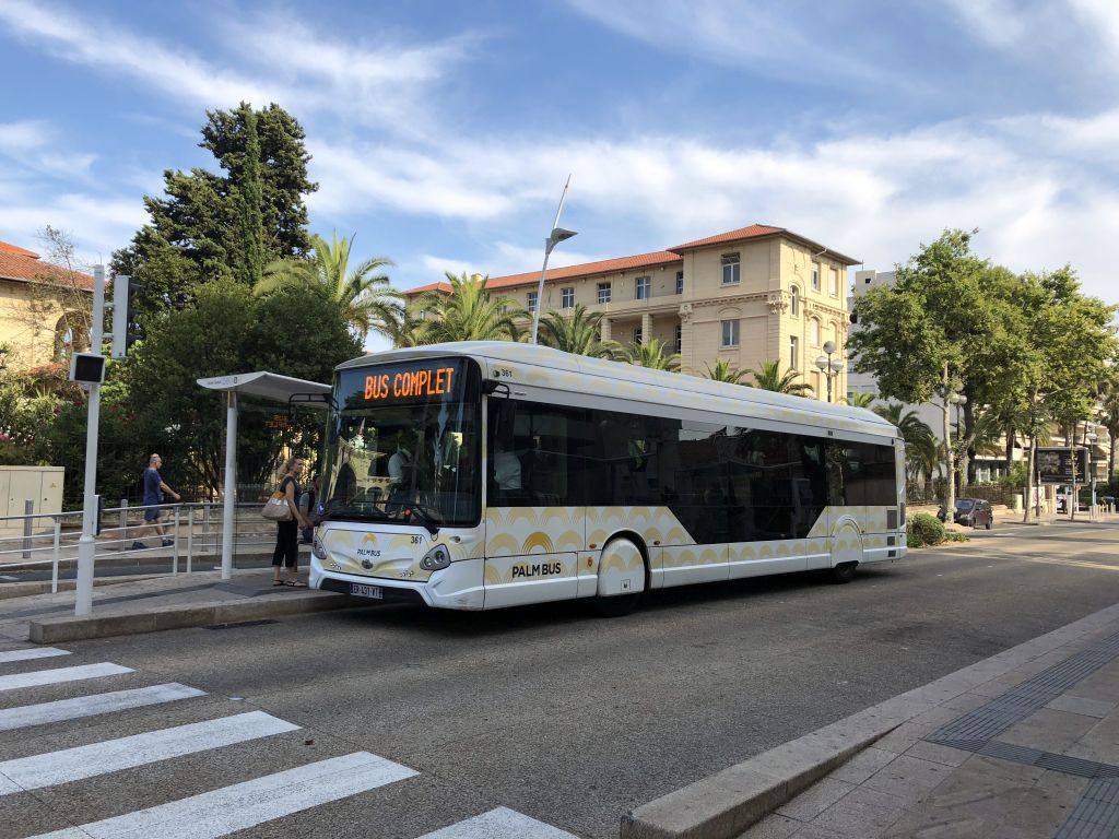 Palm Bus 361 Cannes