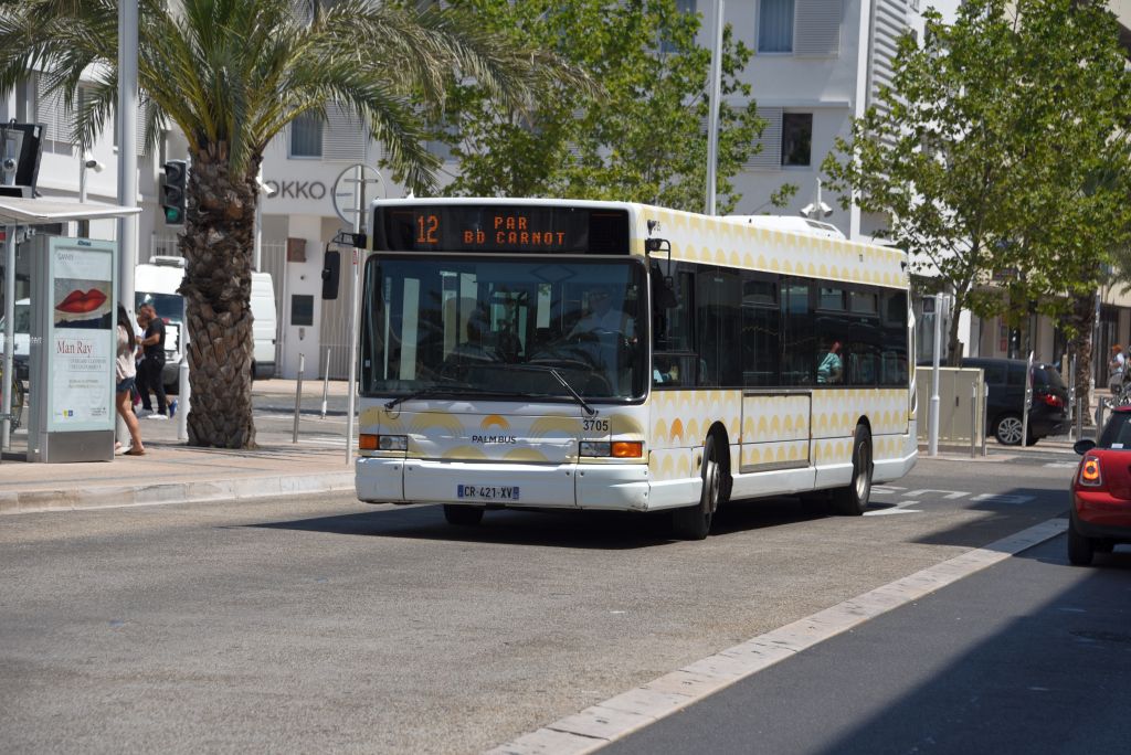 Palm Bus 3705 Cannes