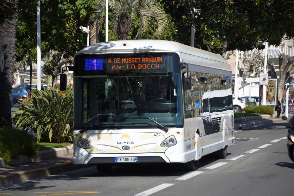 Palm Bus 422  Hotel de Ville Cannes