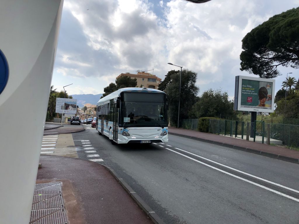 Palm Bus 427 Cannes