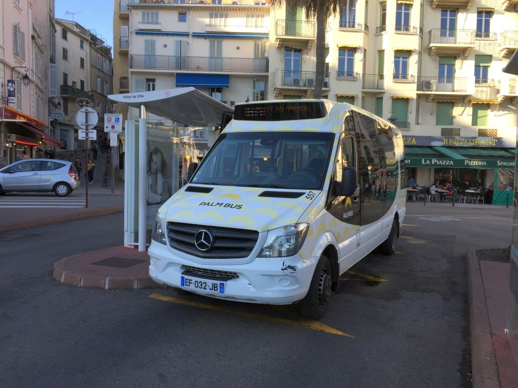 Palm Bus Cannes 